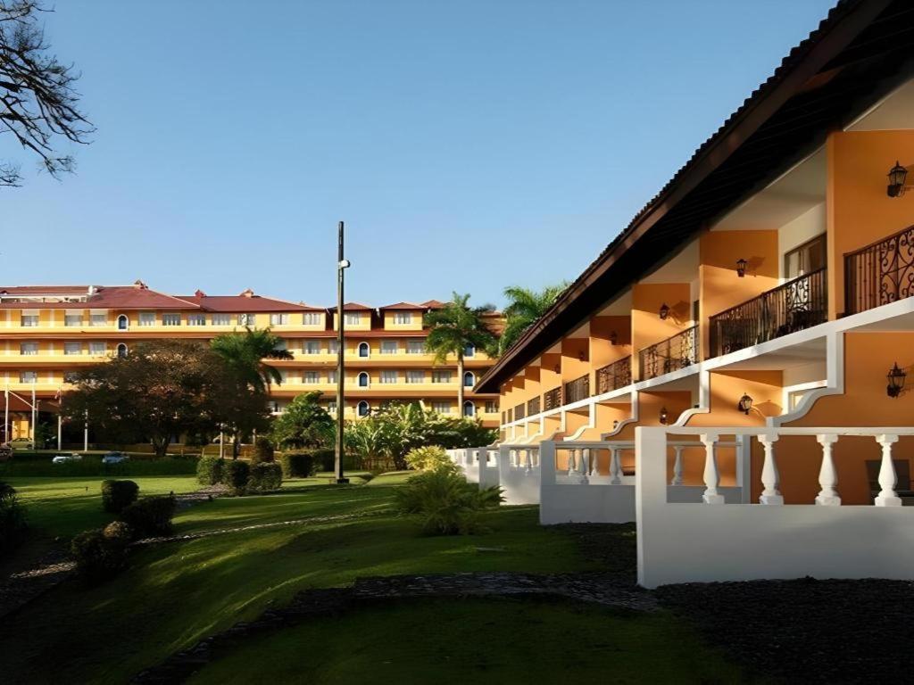 Hotel Melia Panama Canal Colon Exteriör bild