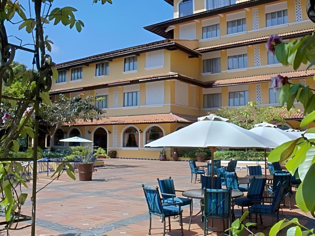 Hotel Melia Panama Canal Colon Exteriör bild